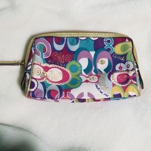 Makeup bag